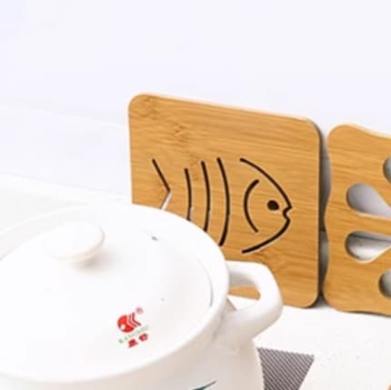 ランチョンマット 木製アニマル柄ポットマットシリーズ【大きなおさかな】