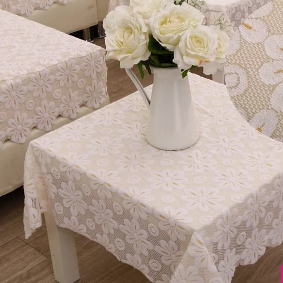 ～多用途～ ～高級生地ランチマット～ ランチョンマット レース編みフローラルテーブルクロス