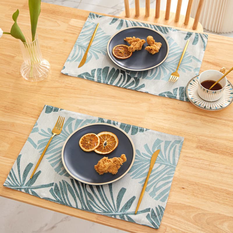 ～家族での食卓をリゾートに～ トロピカルリーフ柄ランチョンマット