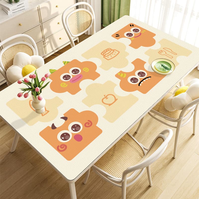 カラフル変身ランチョンマット モンスターシリーズ【カラフルモンスター】