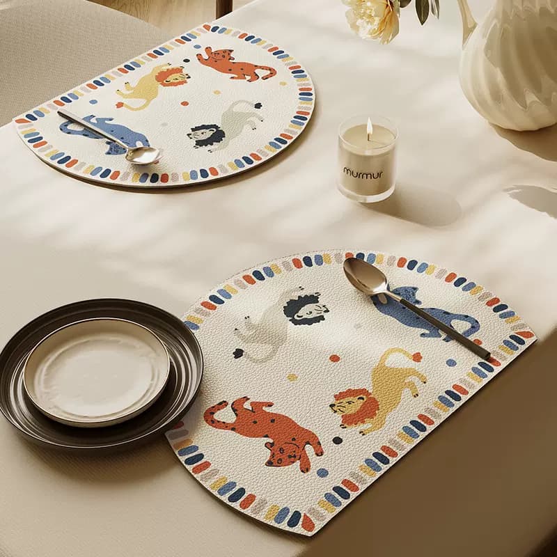 防水防油フラワー柄レザー調ランチョンマット 合皮 子供が好きな柄