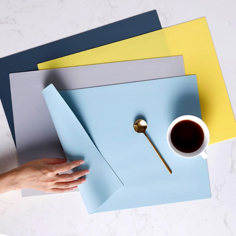 ランチョンマット ランチョンマット なめらか食卓シリコンマット