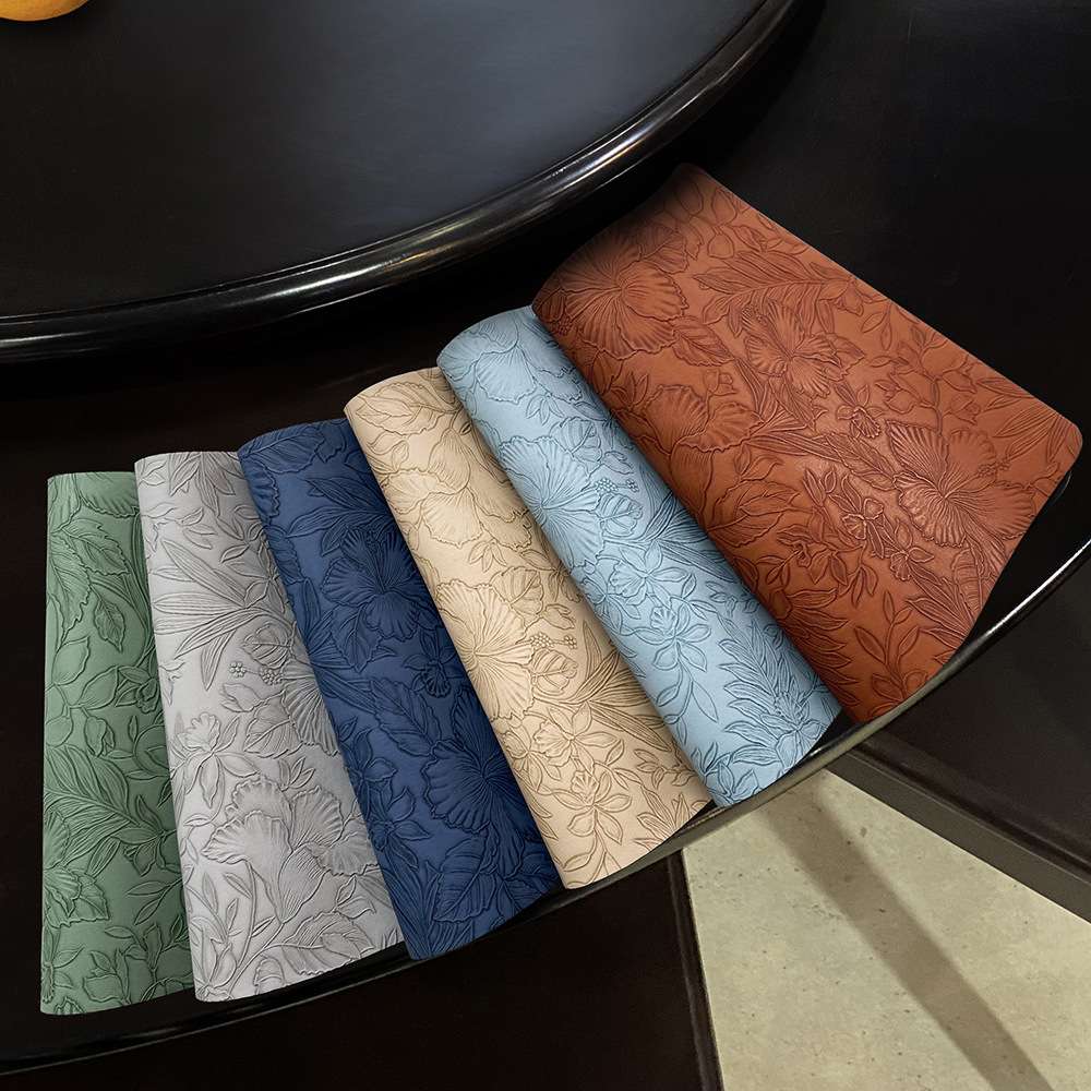 花柄エンボス加工・合皮製・高級・ランチョンマット