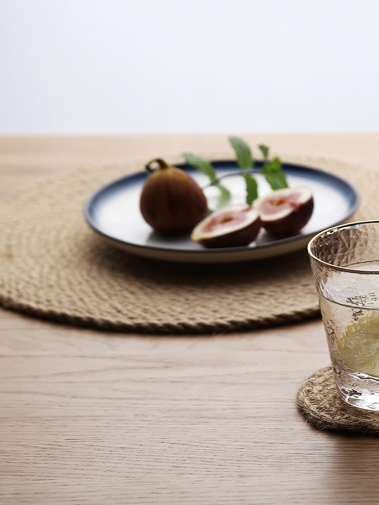 ランチョンマット 螺旋織り麻のテーブル装飾