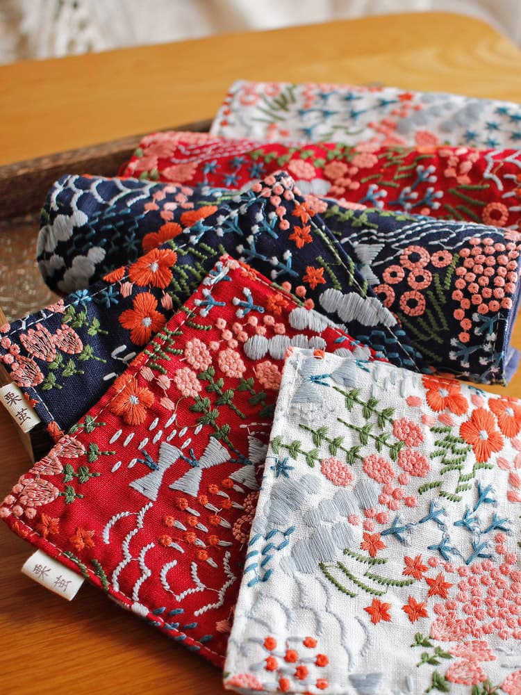 ランチョンマット 花園刺繍 麻ランチョンマット